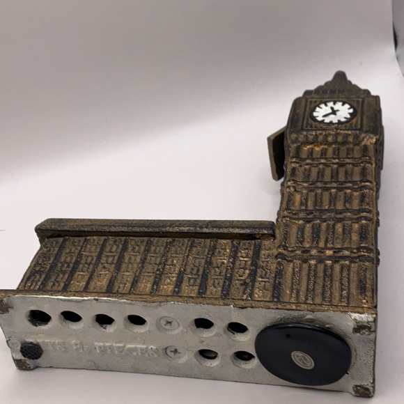 London’s Big Ben Mechanical Cast Iron Coin Bank- Rare! Bits & Pieces - Picture 6 of 7